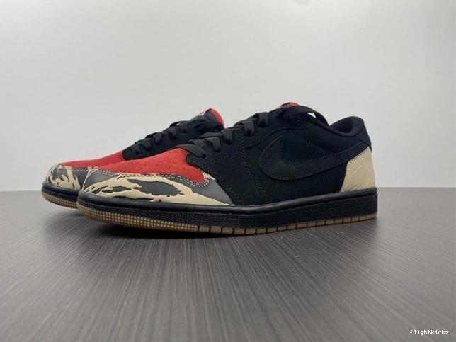 Carnivore Low 1 DN3400-001 x Air Jordan SoleFly 1102